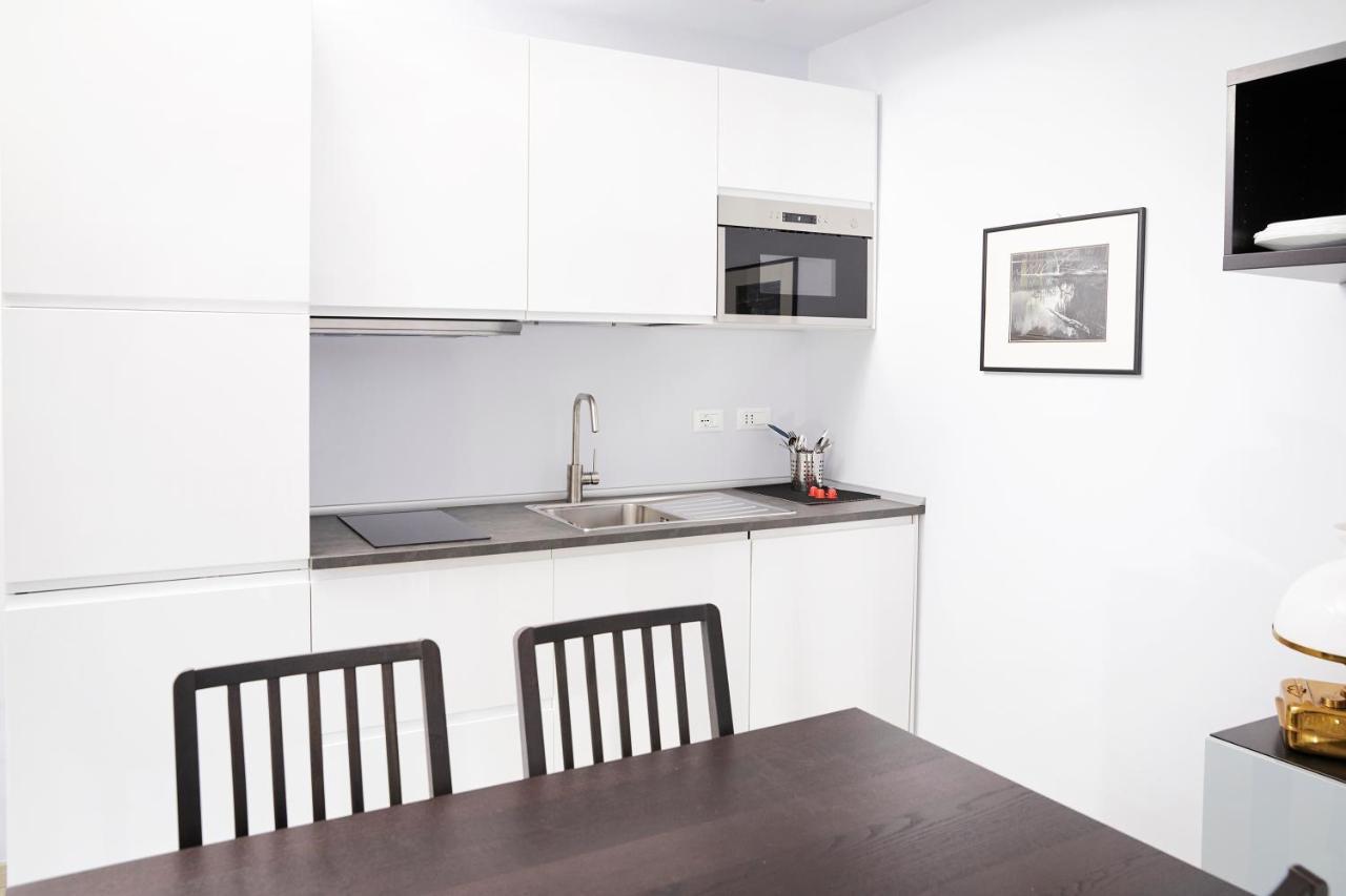 Prestige Boutique Homes - Navigli ミラノ エクステリア 写真